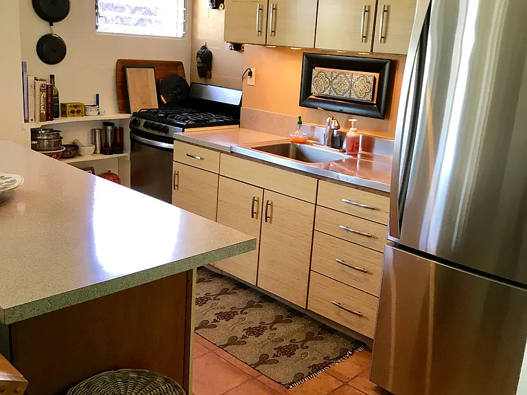 Hinalea St — Photo 1