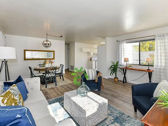 5th image of 1614 B St #1