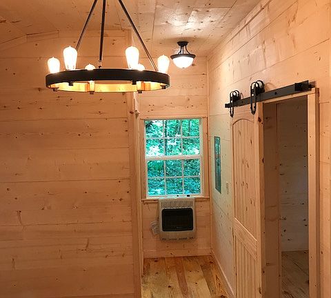 gas heat & barn door to bdrm