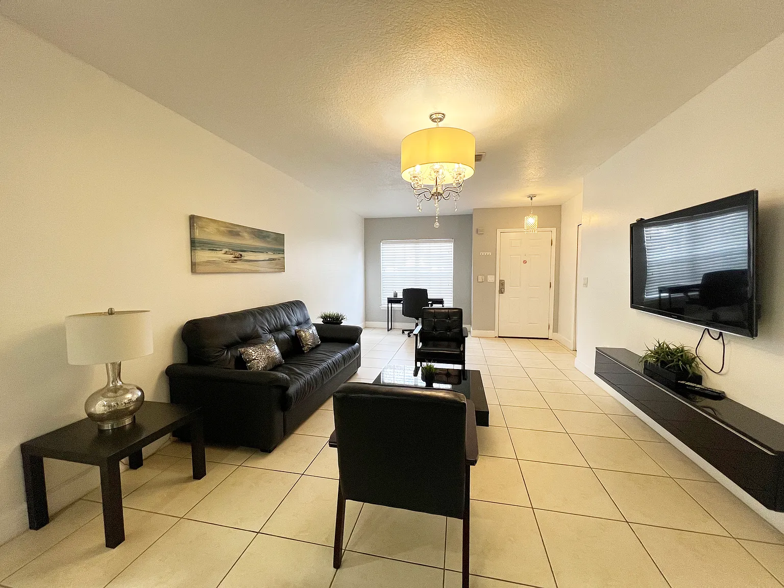 2 bed, 1000 sqft, $2,800 — Photo 2