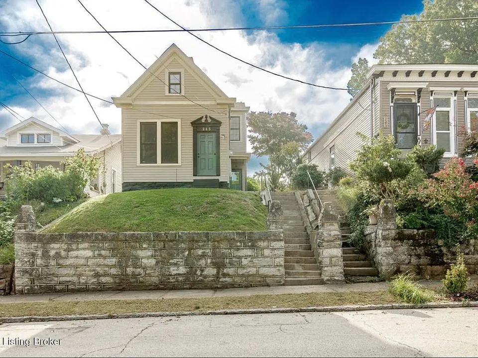 245 Pope St
