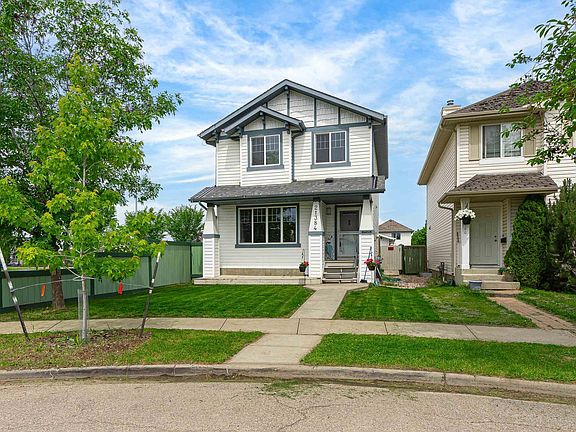 2nd image of 21384 88th Ave NW