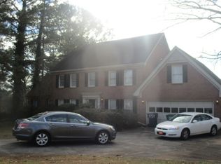 557 Haralson Dr, Lilburn, GA 30047