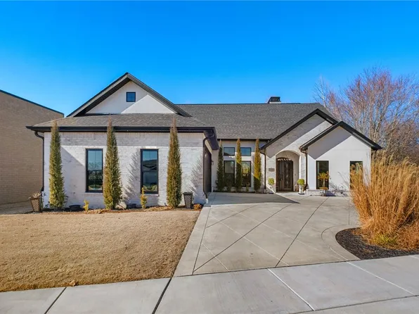 5214 Cordell Way, Fayetteville, AR 72704