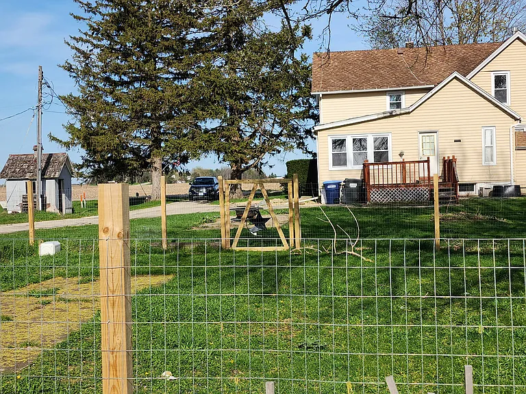 915 N Somonauk Rd — Photo 14