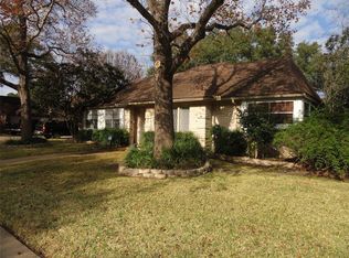 15302 Quiet Creek Dr, Houston, TX 77095