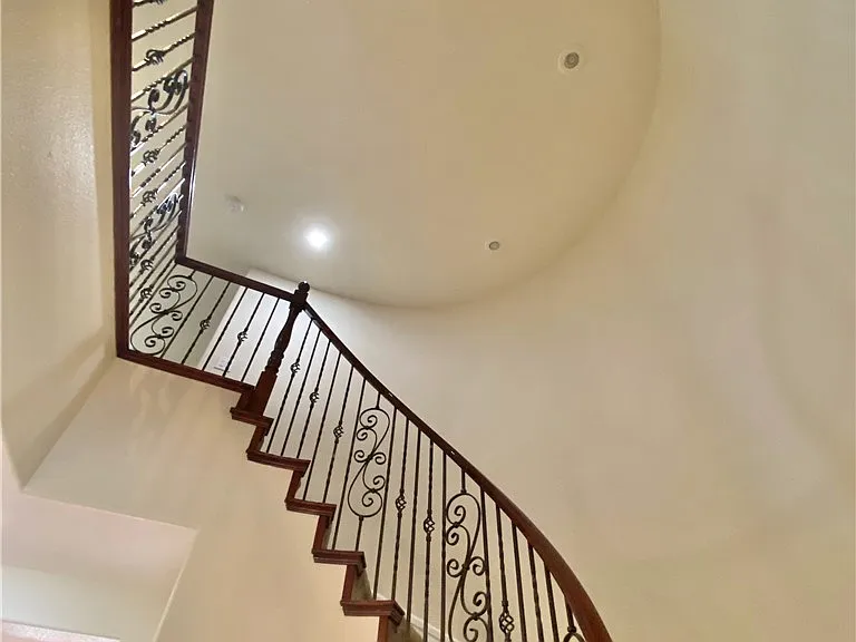 758 London Eye Ct — Photo 15