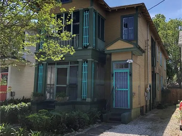 8226-28 Panola St, New Orleans, LA 70118