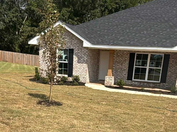 28641 Nature Trail Dr, Harvest, AL 35749