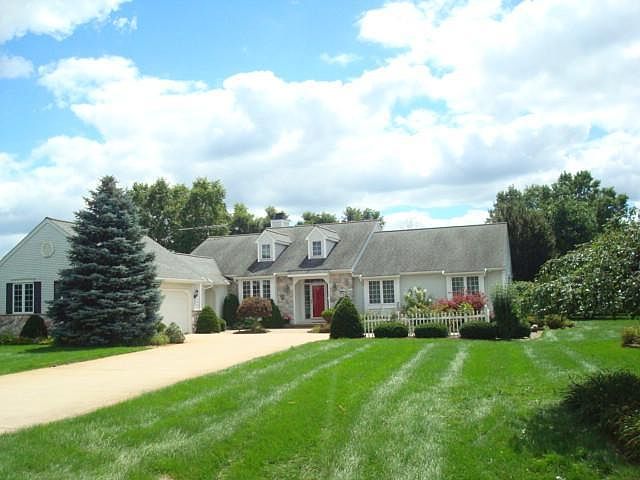 1st image of 3735 E Garden Ct
