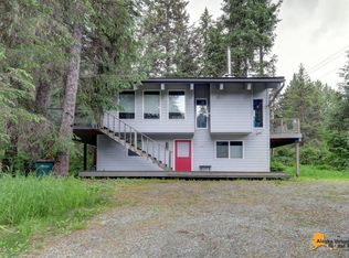 321 Brighton Rd, Girdwood, AK 99587