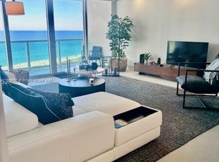 100 Bayview Dr APT 1906, Sunny Isles Beach, FL 33160