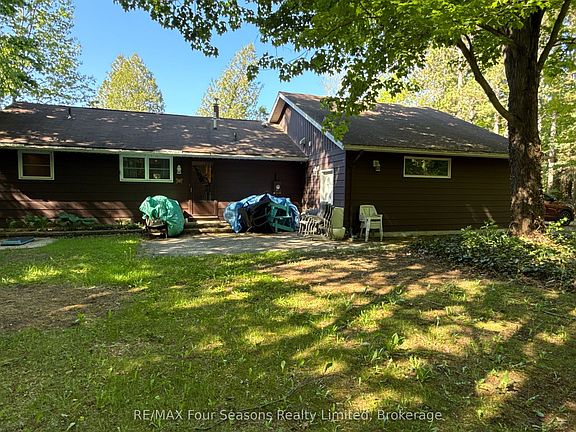 3rd image of 130 Jewel Bridge Rd