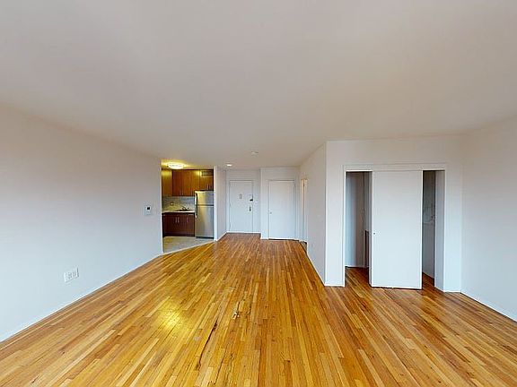 4th image of 284 Mott St APT 2A