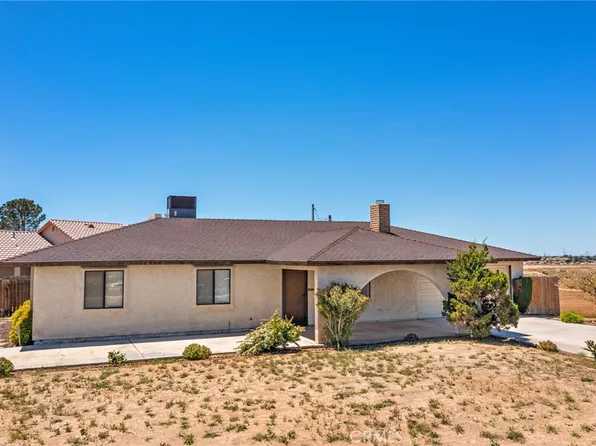 16226 Brookfield Dr, Victorville, CA 92394