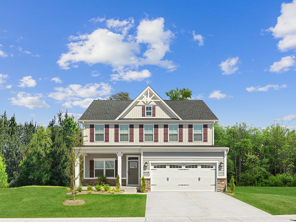 Columbia w Finished Lower Level