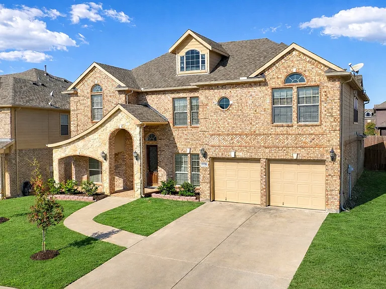 5716 Sleepy Creek Ln — Photo 3