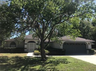 2520 W Sand Trap Dr, Citrus Springs, FL 34434