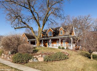 13217 Rocklyn Dr, Urbandale, IA 50323