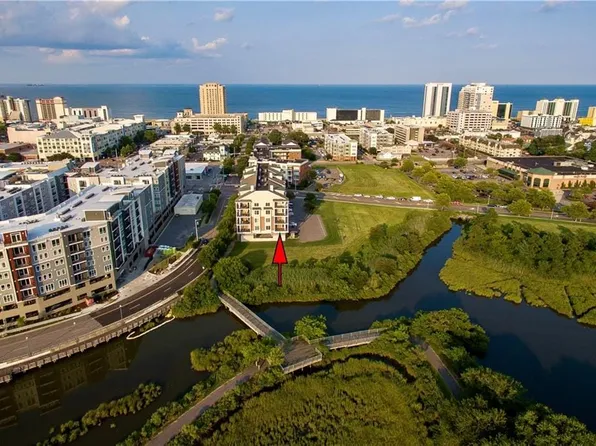 2950 Baltic Ave APT 206, Virginia Beach, VA 23451