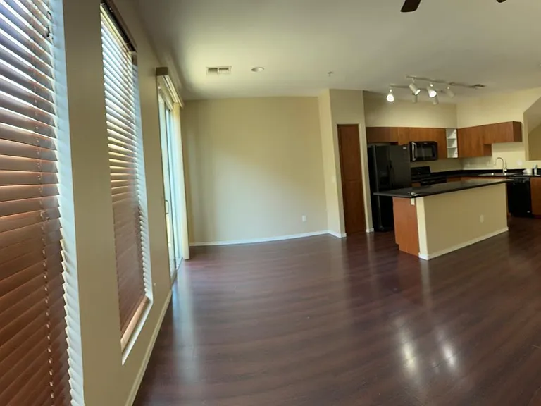22125 N 29th Ave #123 — Photo 5