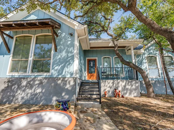 1287 Rotherman, Canyon Lake, TX 78133