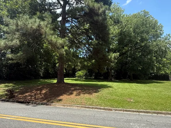 657 Short St E, Macon, GA 31217
