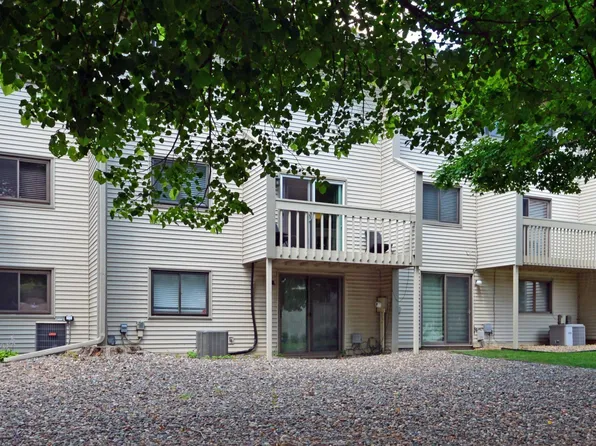5559 Waldeck Xing, Fridley, MN 55432