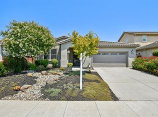 10483 Glacial Way, Elk Grove, CA 95757