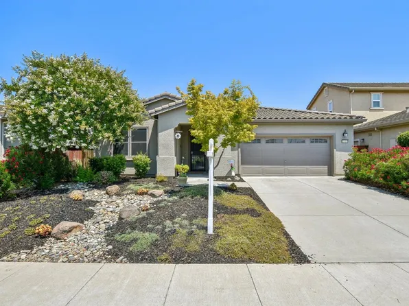 10483 Glacial Way, Elk Grove, CA 95757