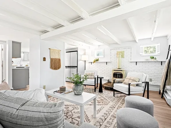 14 Church St, South Easton, MA 02375