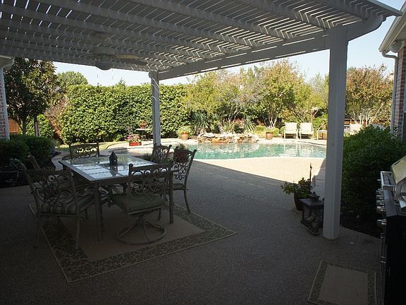 4th image of 804 Gateshead Ct
