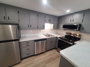 8 Azalea Ct #8I, Acton, MA 01720