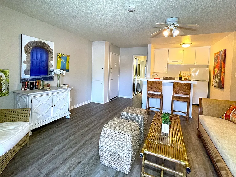 The Ray Apartments — Photo 13
