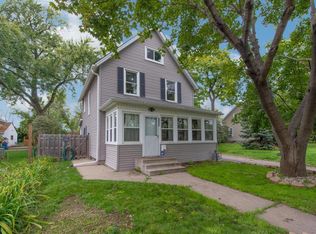 1177 Dale St N, Saint Paul, MN 55117