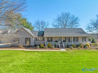 191 Kelley Rd, Albertville, AL 35950