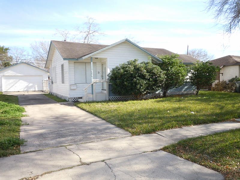 1st image of 934 Zarsky Dr