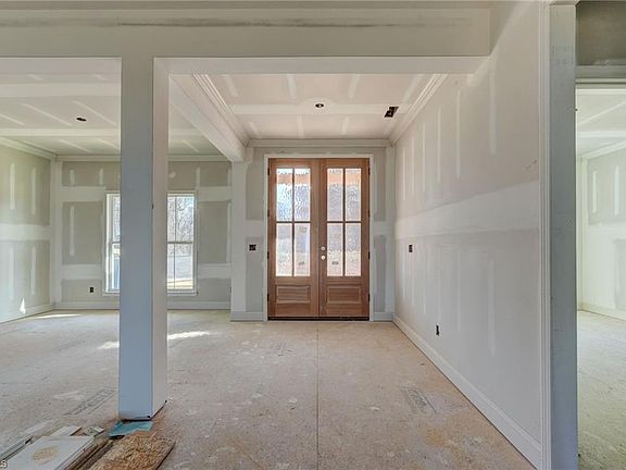 2nd image of 2214 Baker Crossroad Rd