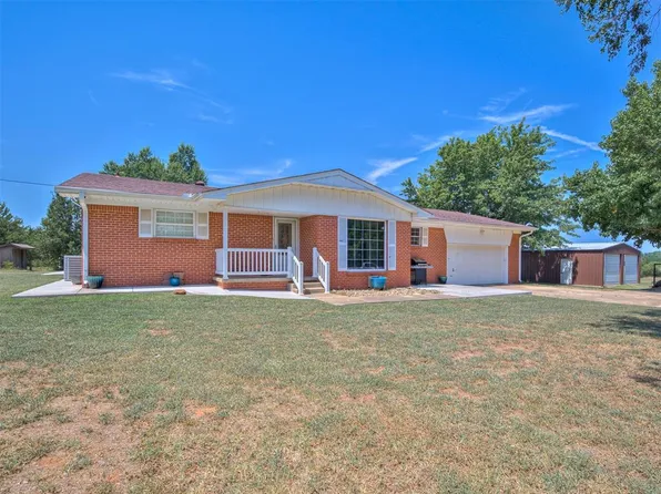 17510 Coker Rd, Shawnee, OK 74801