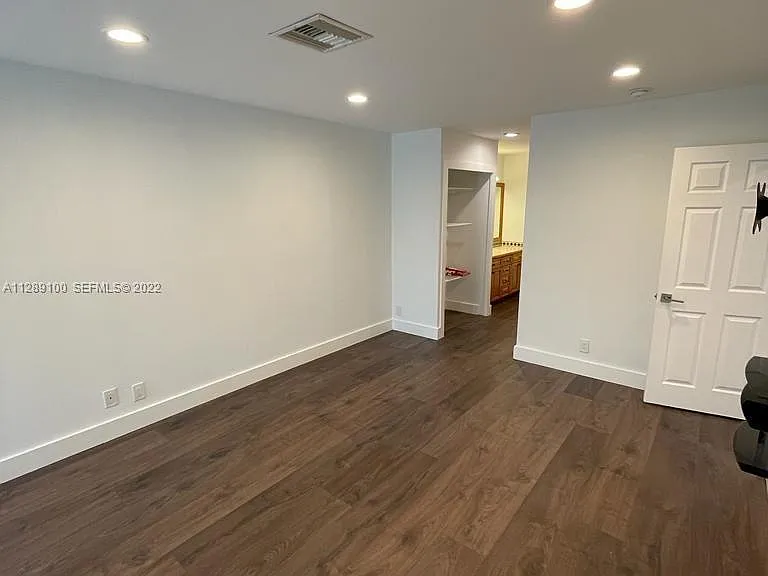 546 Patio Village Way — Photo 17