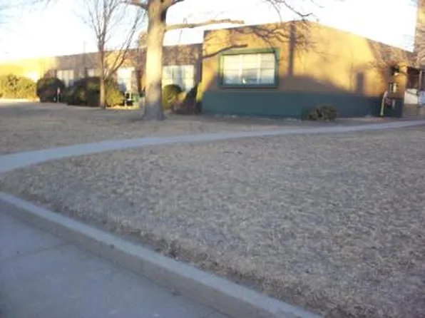 320 Hudson Ave #8, Oakley, KS 67748