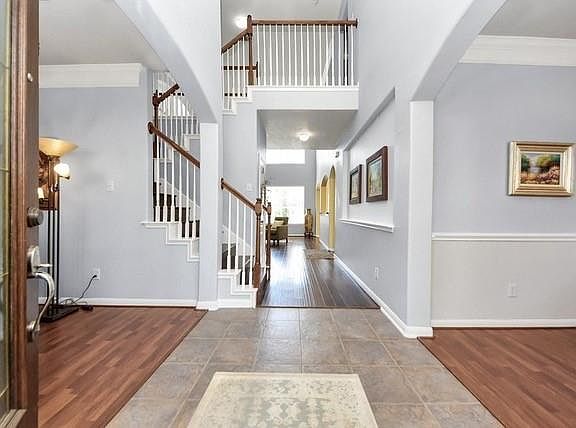 2nd image of 12815 Dadebrook Ct