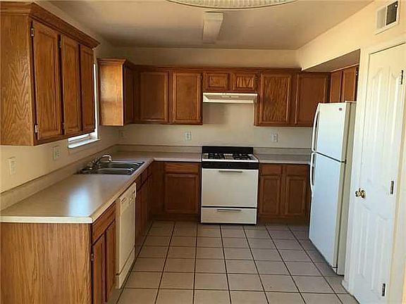 5th image of 3144 Tierra Agave Dr