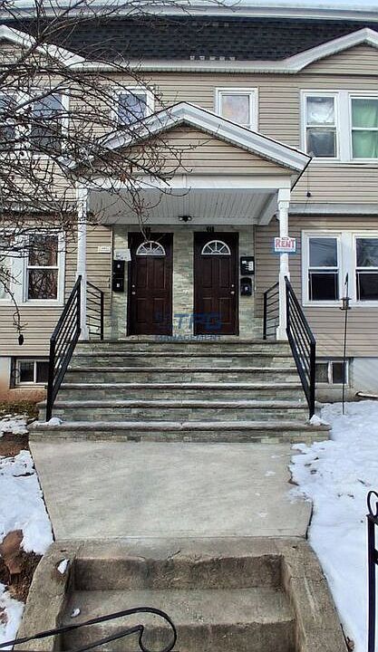 1st image of 440-442 Walnut St #442-1