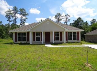 39 Fishing Village Cir, Brewton, AL 36426