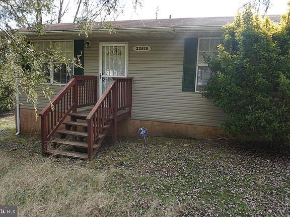 3rd image of 22610 Mill Creek Dr