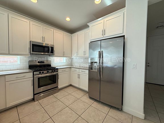 5th image of 6324 W Warner St