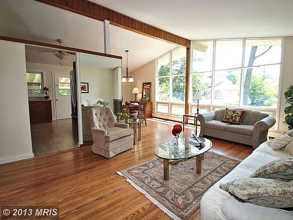 2nd image of 4424 Starr Jordan Dr