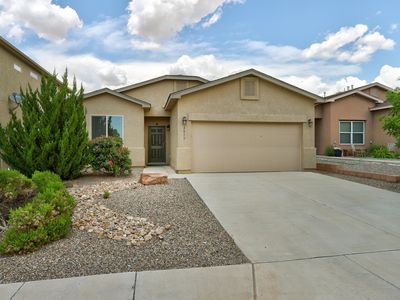 4016 Oasis Springs Rd NE, Rio Rancho, NM, 87144