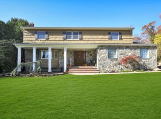 341 Woodbury Rd #A, Woodbury, NY 11797